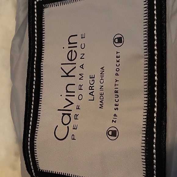 LIKE NEW! CALVIN KLEIN GREY WITH FLEECE TRIM VEST WOMEN'S LARGE - Picture 5 of 12